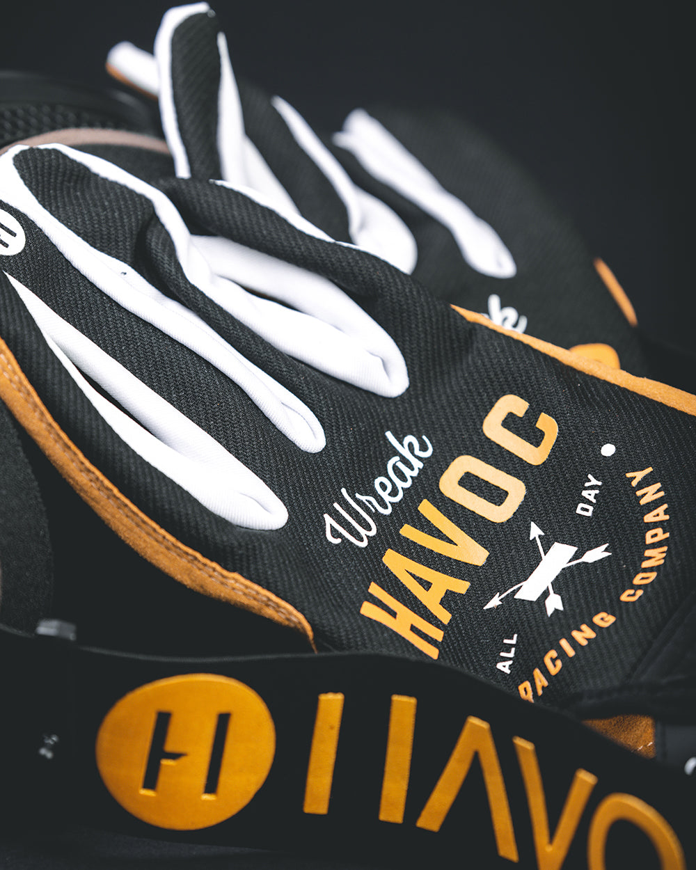 Havoc Tan and Black Gloves